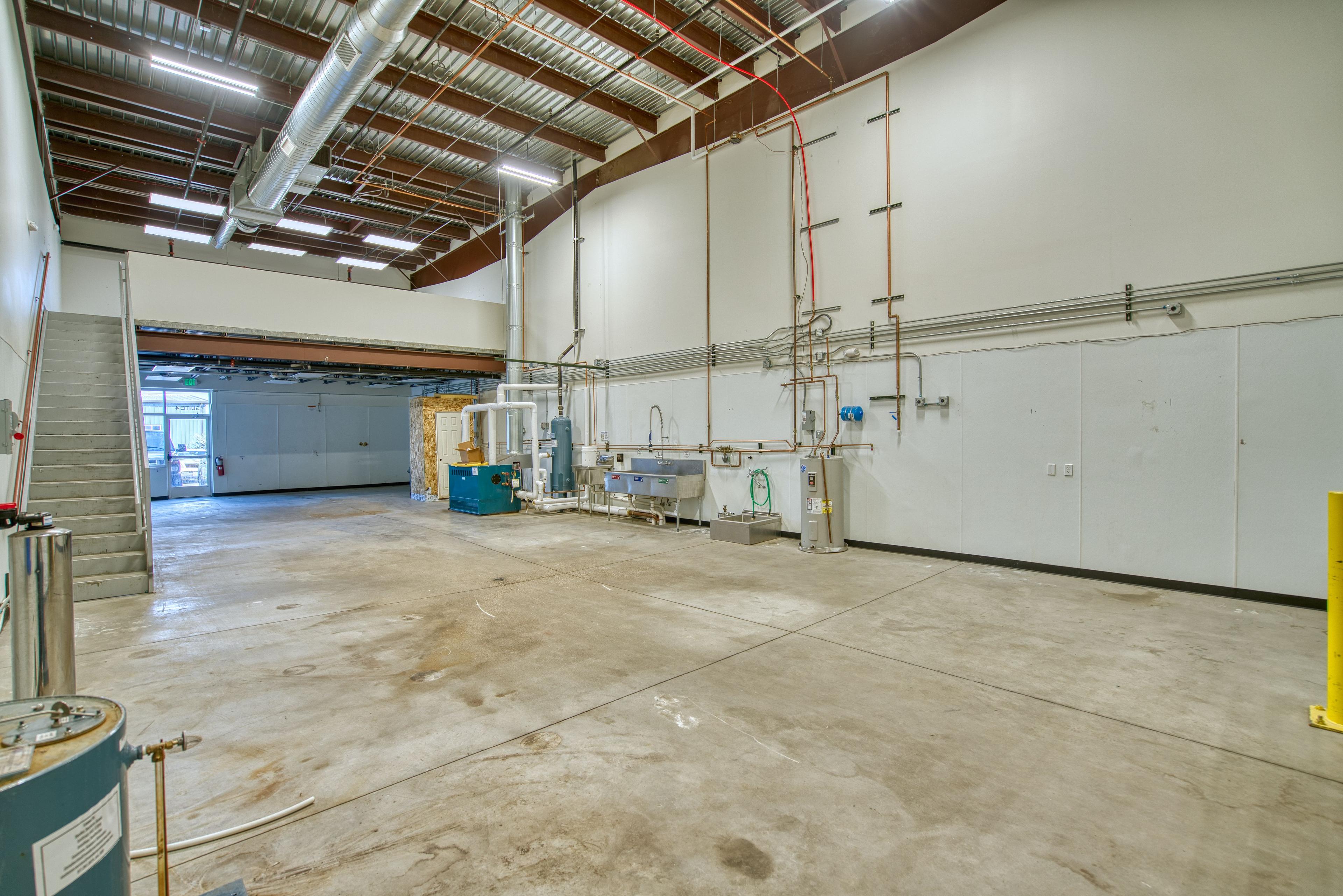 Facility photo 7