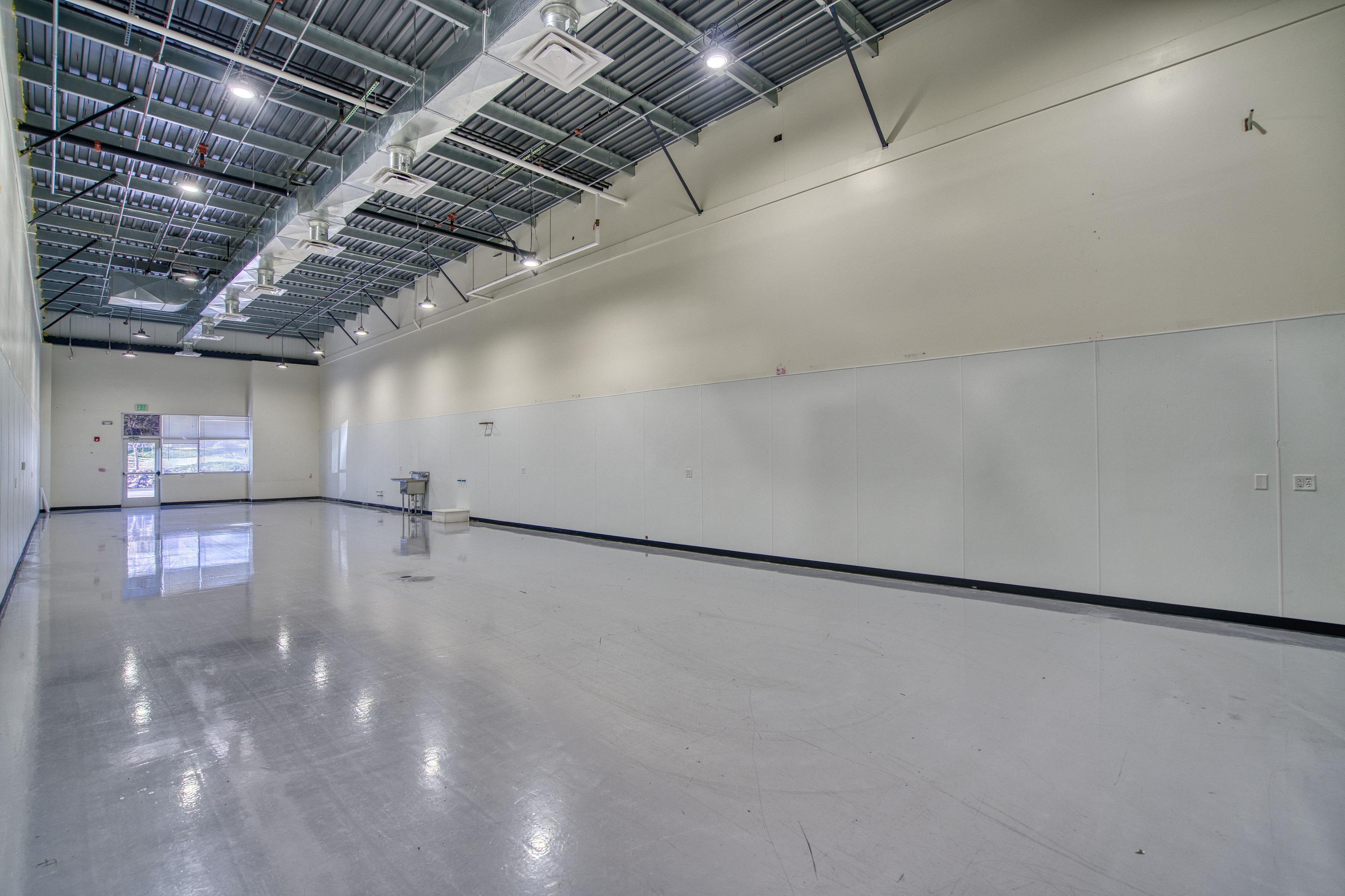 Facility photo 11